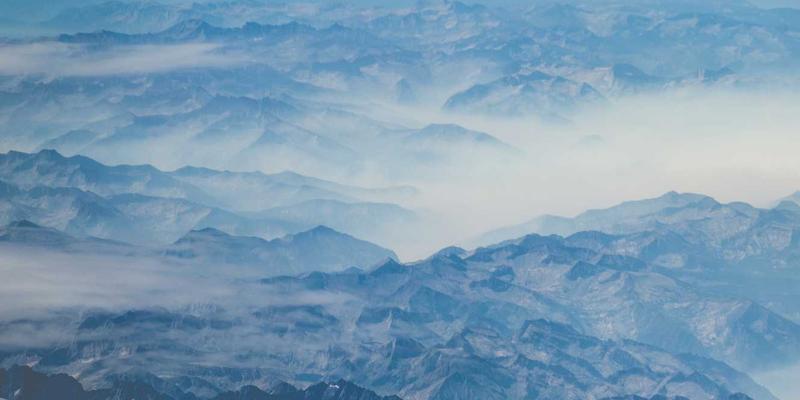 山西中环沿线海绵城市建设案例分析：雨水收集与生态排水系统的环境评估与环保服务实践